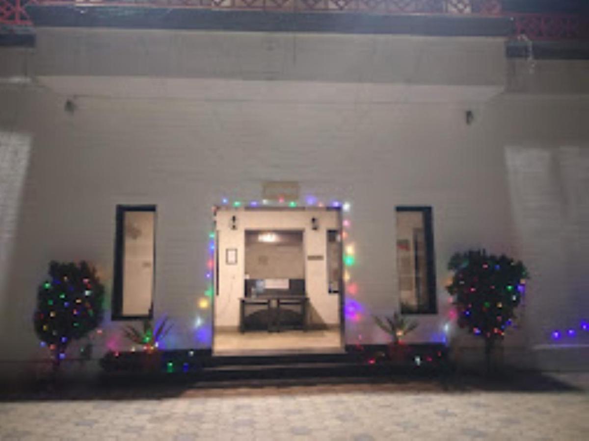 Mp Tourist Bunglow , Chitrakoot 호텔 Sitapur Muafi 외부 사진