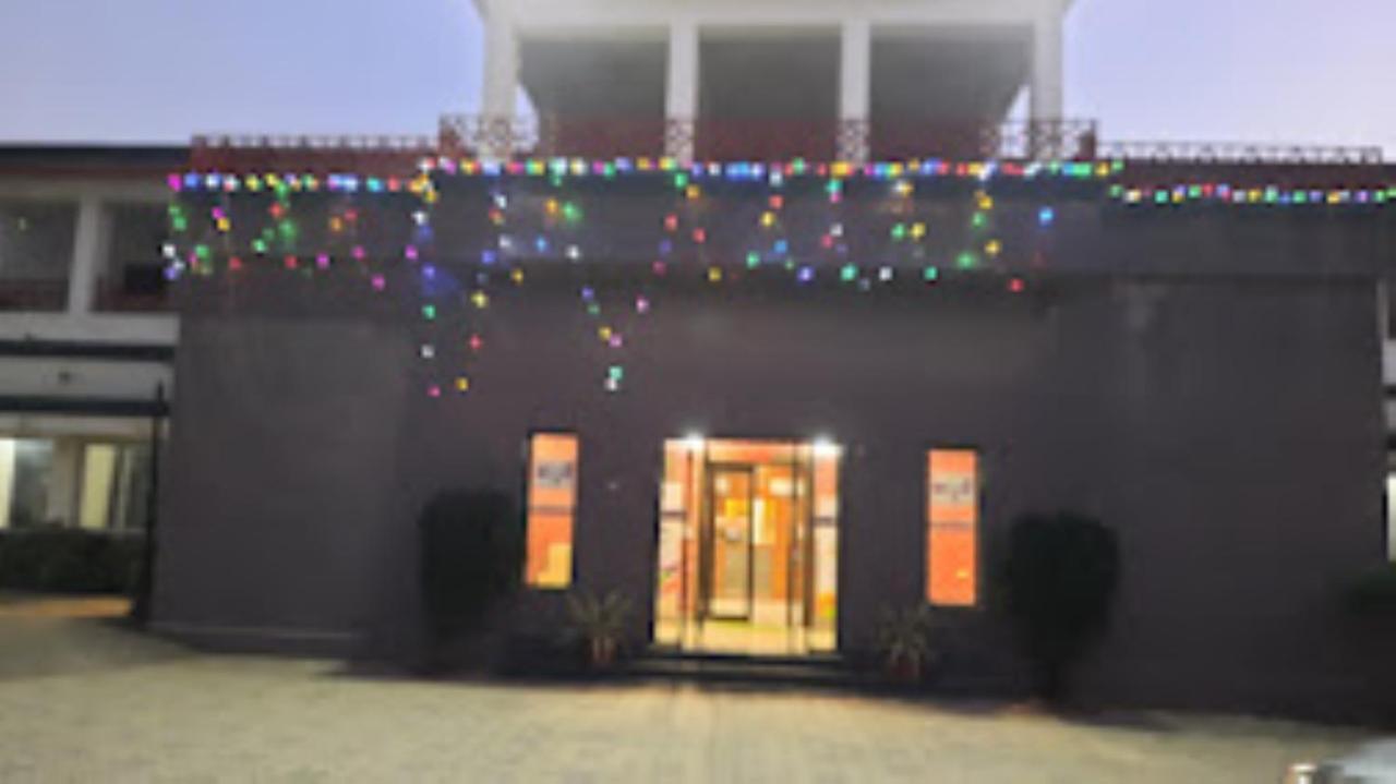 Mp Tourist Bunglow , Chitrakoot 호텔 Sitapur Muafi 외부 사진